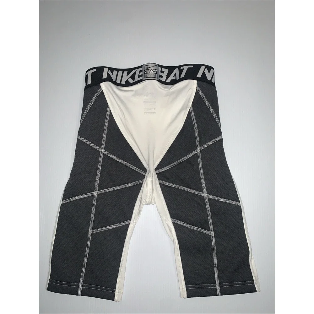 Nike pro combat